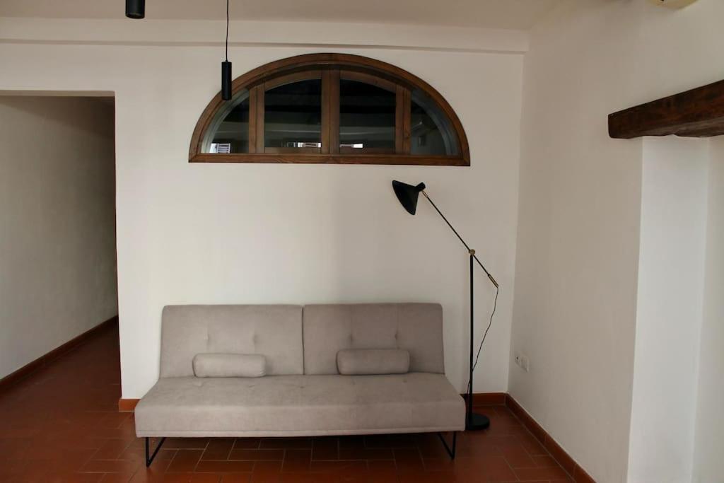 Cute Apartment Near Santa Croce فلورنس المظهر الخارجي الصورة